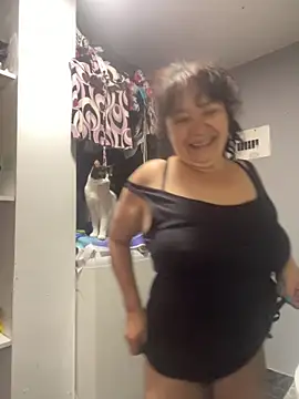 Sweeetness Milf online show from 11-30-25, 02:32