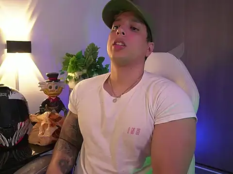 appolo allen online show from 09-10-25, 04:34