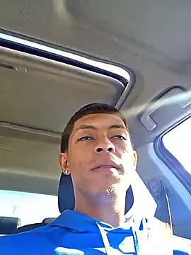 Snapshot of Yoko0381 chatting on 11-11-25, 05:57 Yoko0381 online show from 11-11-25, 05:57