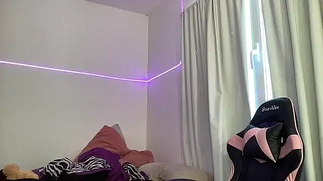 Snapshot of Lolykush chatting on 01-30-25, 05:28 Lolykush online show from 01-30-25, 05:28