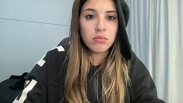 Snapshot of Lolykush chatting on 02-14-25, 12:30 Lolykush online show from 02-14-25, 12:30