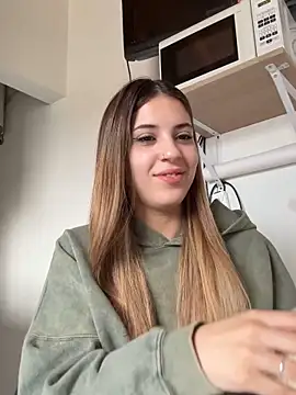 Snapshot of Lolykush chatting on 09-11-25, 01:55 Lolykush online show from 09-11-25, 01:55