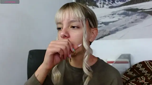 peyton golden1 online show from 02-05-26, 03:11