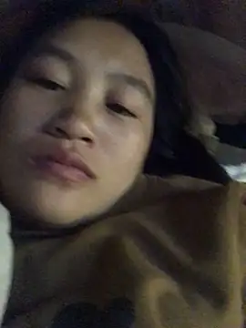 Snapshot of xotm chatting on 02-16-25, 04:20 xotm online show from 02-16-25, 04:20