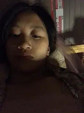 Snapshot of xotm chatting on 03-18-25, 09:21 xotm online show from 03-18-25, 09:21