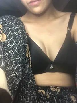 Snapshot of xotm chatting on 10-07-25, 03:04 xotm online show from 10-07-25, 03:04