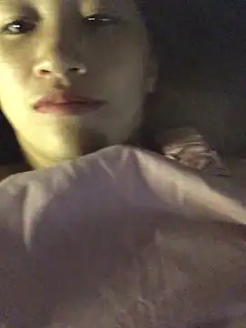 Snapshot of xotm chatting on 10-20-25, 07:20 xotm online show from 10-20-25, 07:20