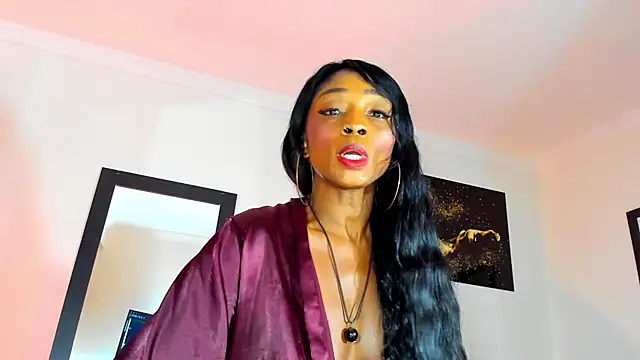 Snapshot of KimberlyBanks2 chatting on 02-13-26, 10:44 KimberlyBanks2 online show from 02-13-26, 10:44