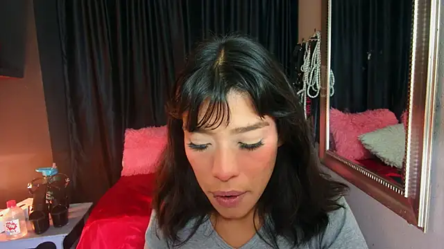 AvaLusty online show from 02-10-26, 11:58