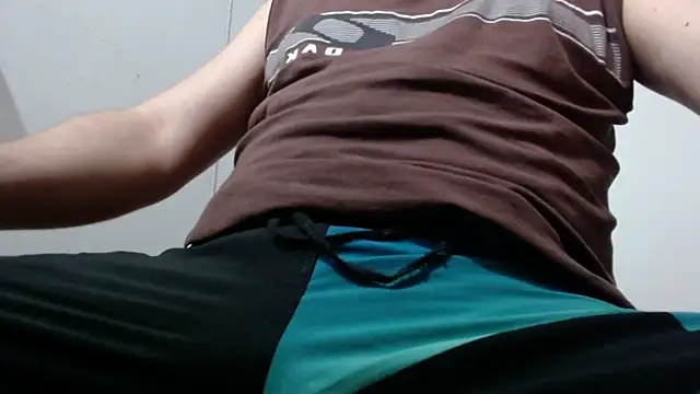 Snapshot of Hajo_live1 chatting on 12-15-25, 01:04 Hajo live1 online show from 12-15-25, 01:04