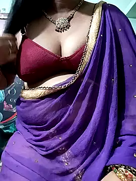 Snapshot of Savita_bhabhii chatting on 01-13-25, 06:27 Savita bhabhii online show from 01-13-25, 06:27