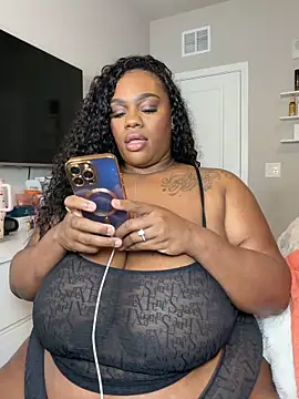 Mari Melons online show from 11-09-25, 01:26