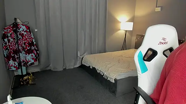 Vanessa Walters online show from 02-03-25, 02:58