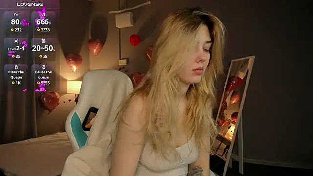 Vanessa Walters online show from 03-06-25, 03:02