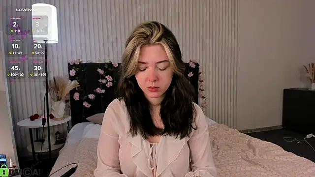 Vanessa Walters online show from 09-22-25, 02:46