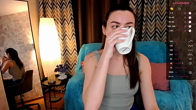 annacooleman online show from 11-10-25, 08:13