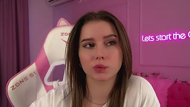 DianaVert online show from 03-09-26, 06:06