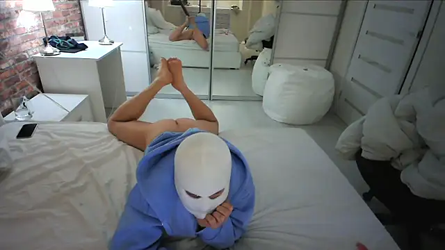 Alexxxx1086 online show from 03-05-25, 11:49