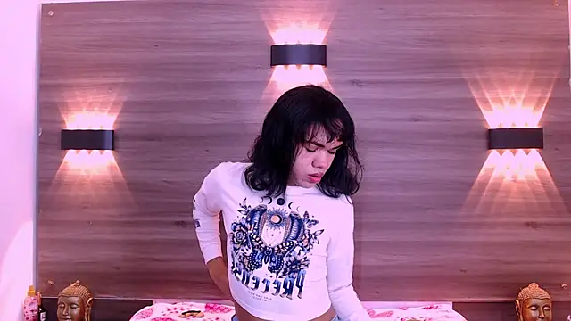 AndreaGil  online show from 09-08-25, 03:33