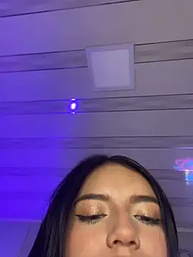 emy bonita1 online show from 12-15-24, 02:19