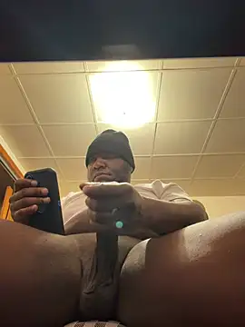 Snapshot of Cameltoekilla chatting on 01-15-26, 03:05 Cameltoekilla online show from 01-15-26, 03:05