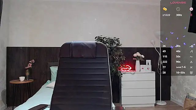 Cutie Annie online show from 01-23-25, 06:17