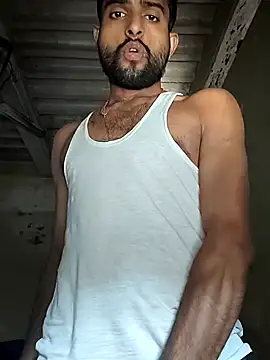 PRIYANHUxh online show from 12-15-25, 07:34