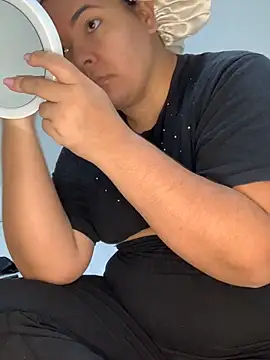 Snapshot of NayraLima0309 chatting on 03-02-26, 12:34 NayraLima0309 online show from 03-02-26, 12:34