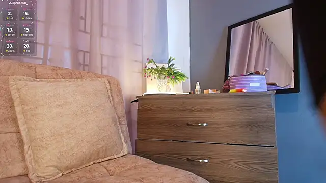 jade brunnette online show from 12-01-25, 08:03