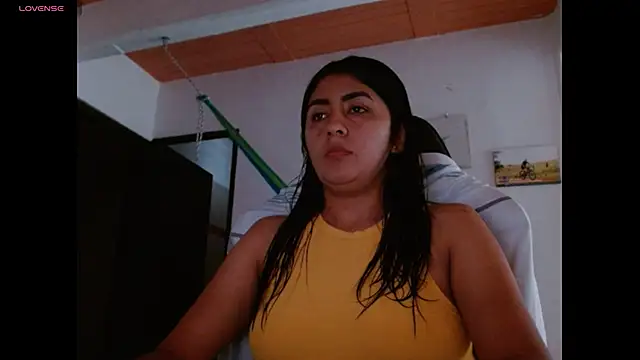 Snapshot of danna_peterson1 chatting on 02-25-25, 10:07 danna peterson1 online show from 02-25-25, 10:07