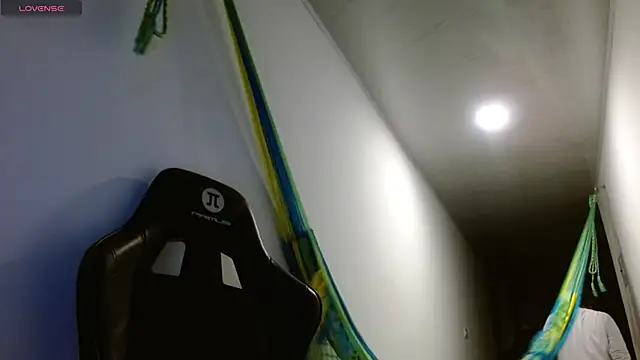 Snapshot of danna_peterson1 chatting on 10-25-25, 10:48 danna peterson1 online show from 10-25-25, 10:48