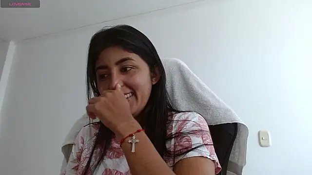 Snapshot of danna_peterson1 chatting on 01-09-26, 08:10 danna peterson1 online show from 01-09-26, 08:10