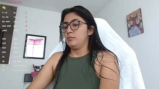 Snapshot of danna_peterson1 chatting on 01-15-26, 07:39 danna peterson1 online show from 01-15-26, 07:39