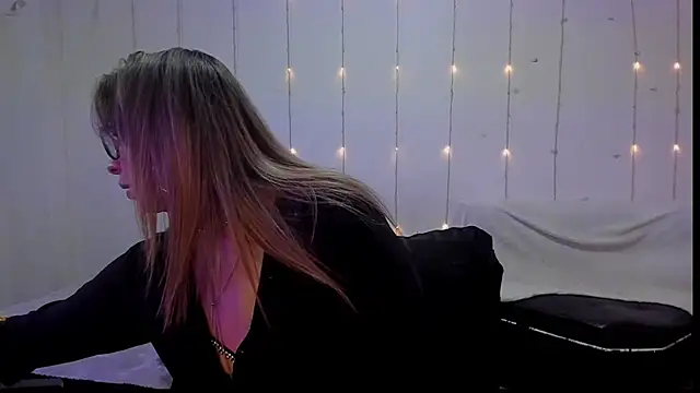 MichelleManson online show from 01-31-25, 10:10