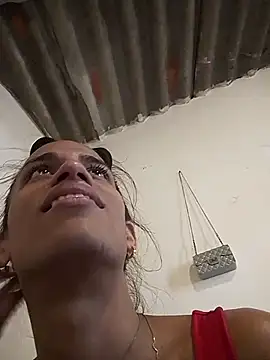 AlexaWarner online show from 11-24-25, 07:57