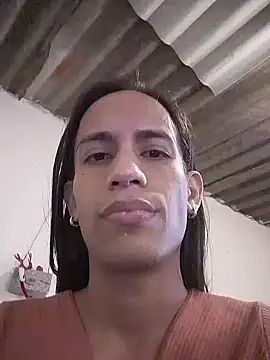 AlexaWarner online show from 12-05-25, 06:26