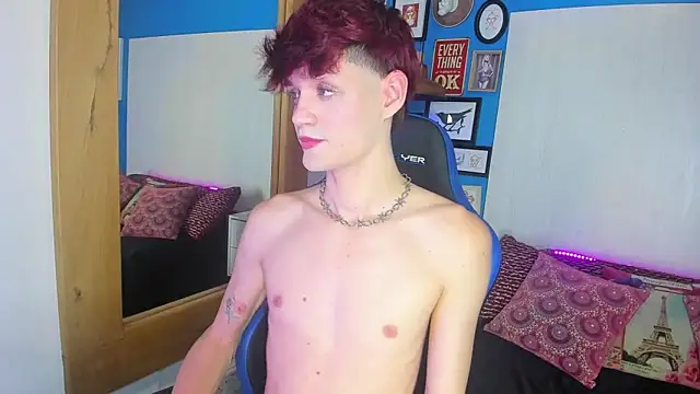 VladHellsing4 online show from 01-01-25, 03:57