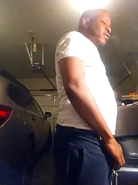 personalityalwayswins2 online show from 12-17-25, 04:40