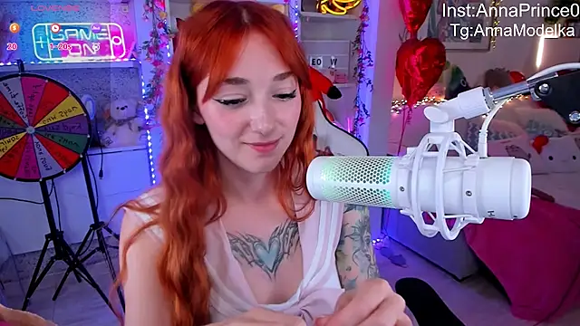 Snapshot of Anna_Prince chatting on 03-08-25, 07:27 Anna Prince online show from 03-08-25, 07:27