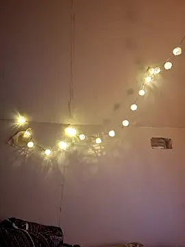 Snapshot of Afrania chatting on 02-19-25, 04:12 Afrania online show from 02-19-25, 04:12