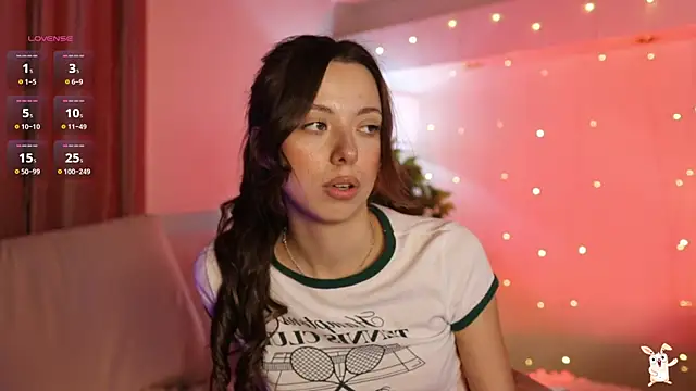 Snapshot of Goldy_Grace_ chatting on 02-10-25, 06:03 Goldy Grace online show from 02-10-25, 06:03