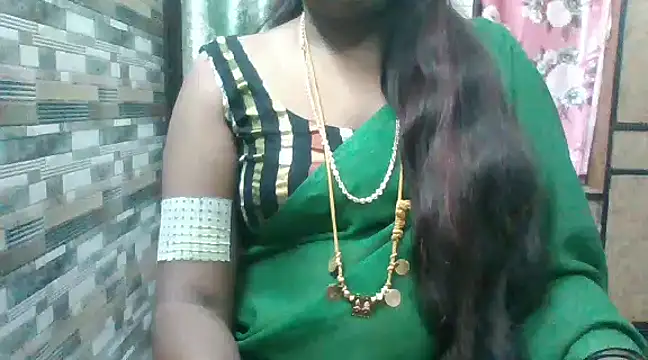 Hot akshara online show from 12-03-24, 03:33