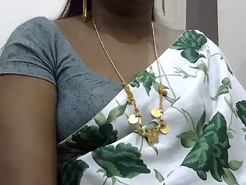 Hot akshara online show from 09-09-25, 02:38