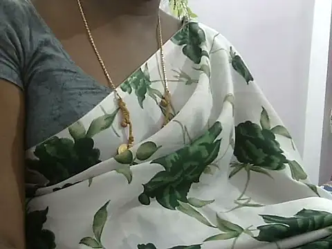 Hot akshara online show from 10-08-25, 10:29