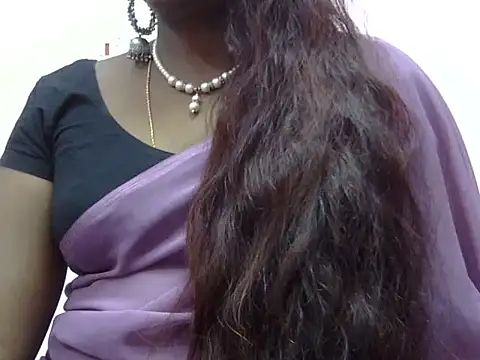 Hot akshara online show from 01-09-26, 05:10