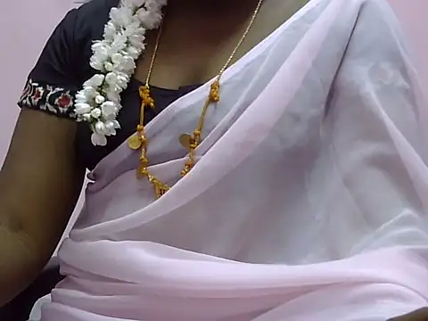 Hot akshara online show from 02-20-26, 03:34