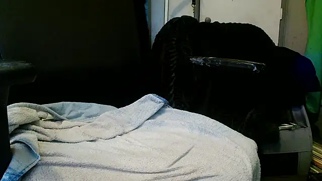 Snapshot of Gigadickman chatting on 12-01-24, 05:13 Gigadickman online show from 12-01-24, 05:13