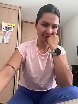 SofiaG  online show from 12-28-24, 06:08