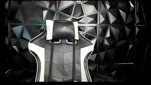 HelueHorny13 online show from 03-19-25, 03:20