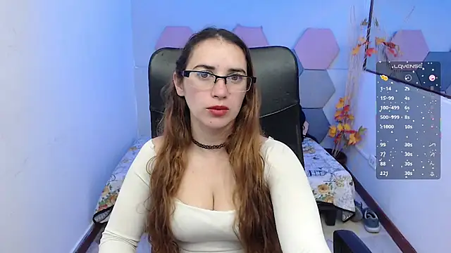 CharloteTaylor  online show from 10-03-25, 04:31